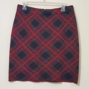 J. McLaughlin Tartan Plaid Skirt Red Black Gokd Thread Medium